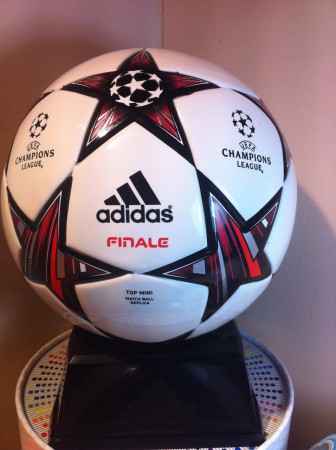 Adidas Final 13 - Temporada 2013-2014